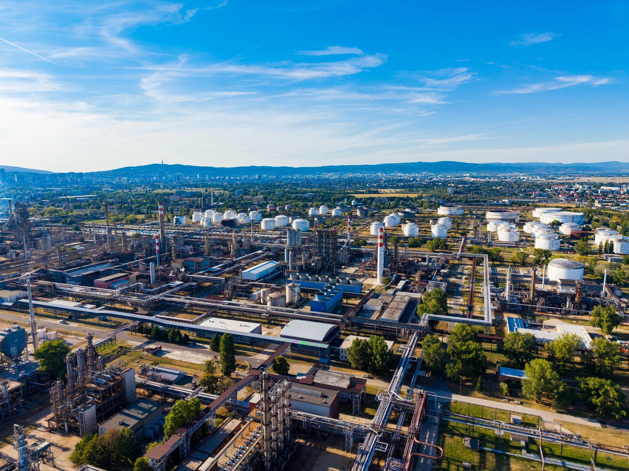 Large industrial plant site representing outage planning and coordination
